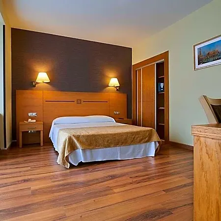 40 Nudos Hotel