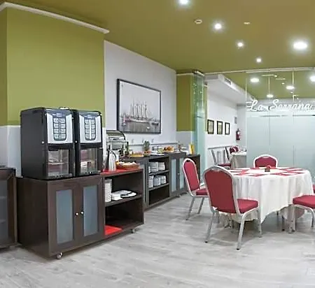 40 Nudos Hotel 3*