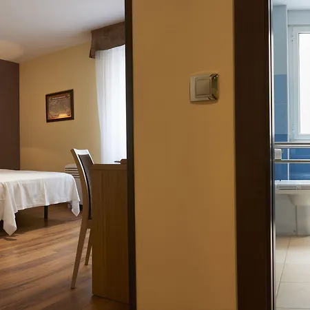 40 Nudos Hotel 3*