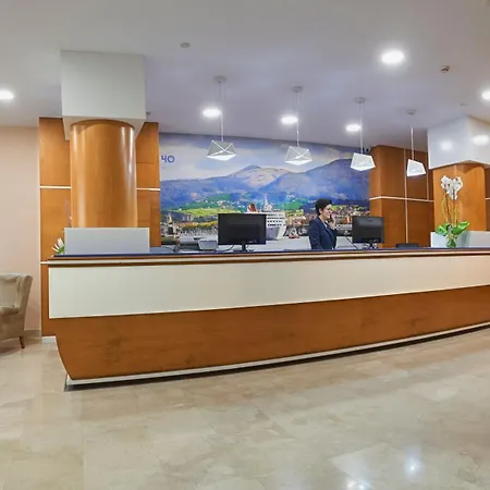 40 Nudos Hotel 3*