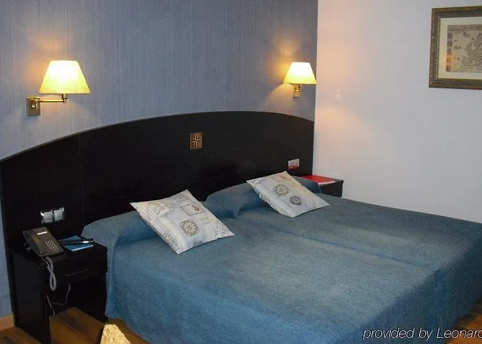 40 Nudos Hotel Avilés