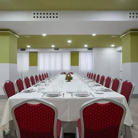 ホテル 40 Nudos 3*